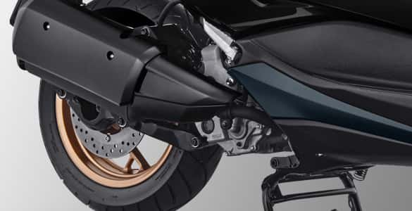 Traction Control System (TCS)