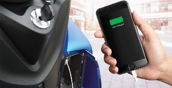 Kompartemen penyimpanan depan 